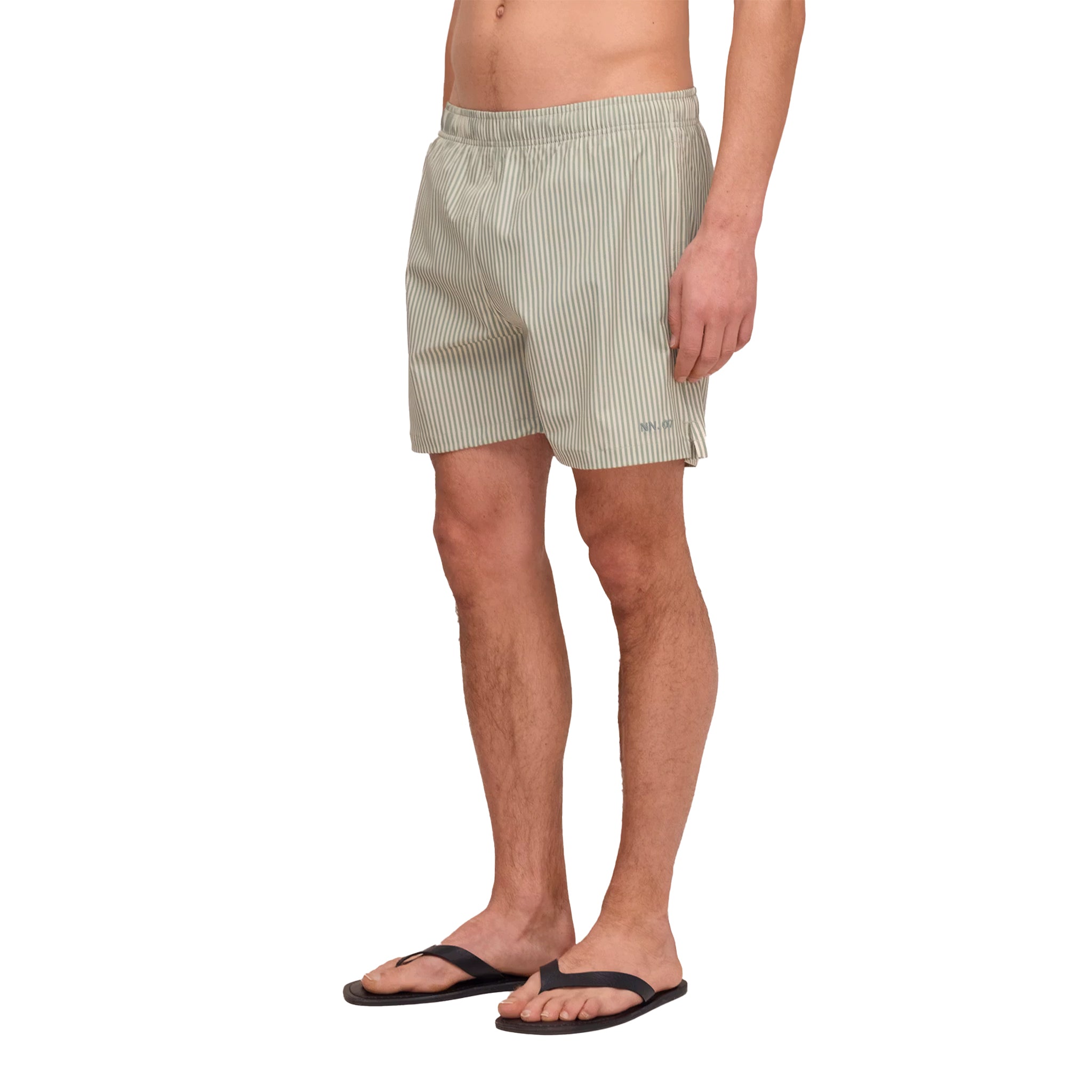 NN.07 Holiday shorts 10039 Green