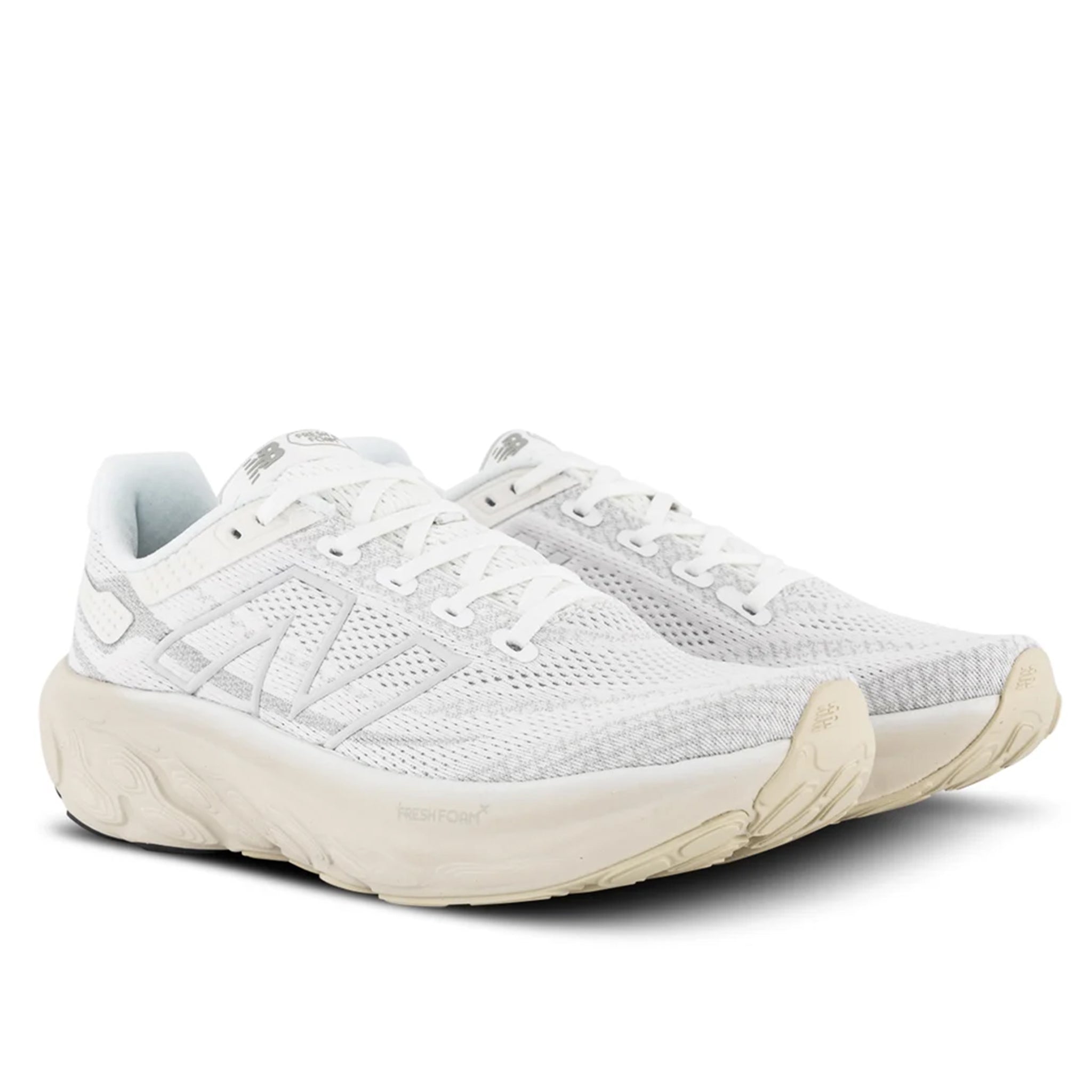 New_Balance_U1080r13_White2_88638d9e-6ce6-4e1a-bb81-e86cec34d34d.jpg
