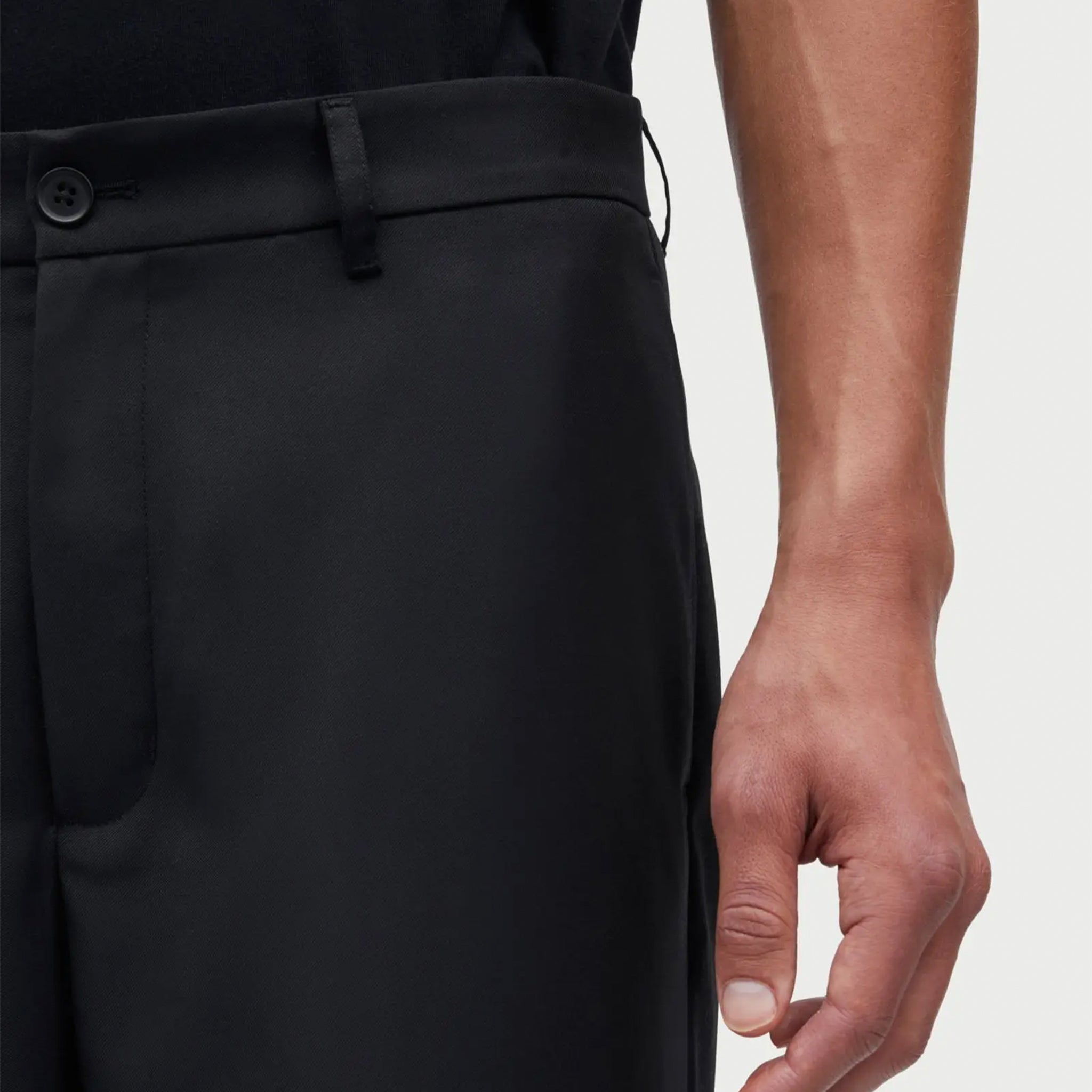 Samsoe_Samsoe_Sabruce_trousers_15350_Black3_be645435-8871-493c-8dcb-9f33239d6d97.jpg