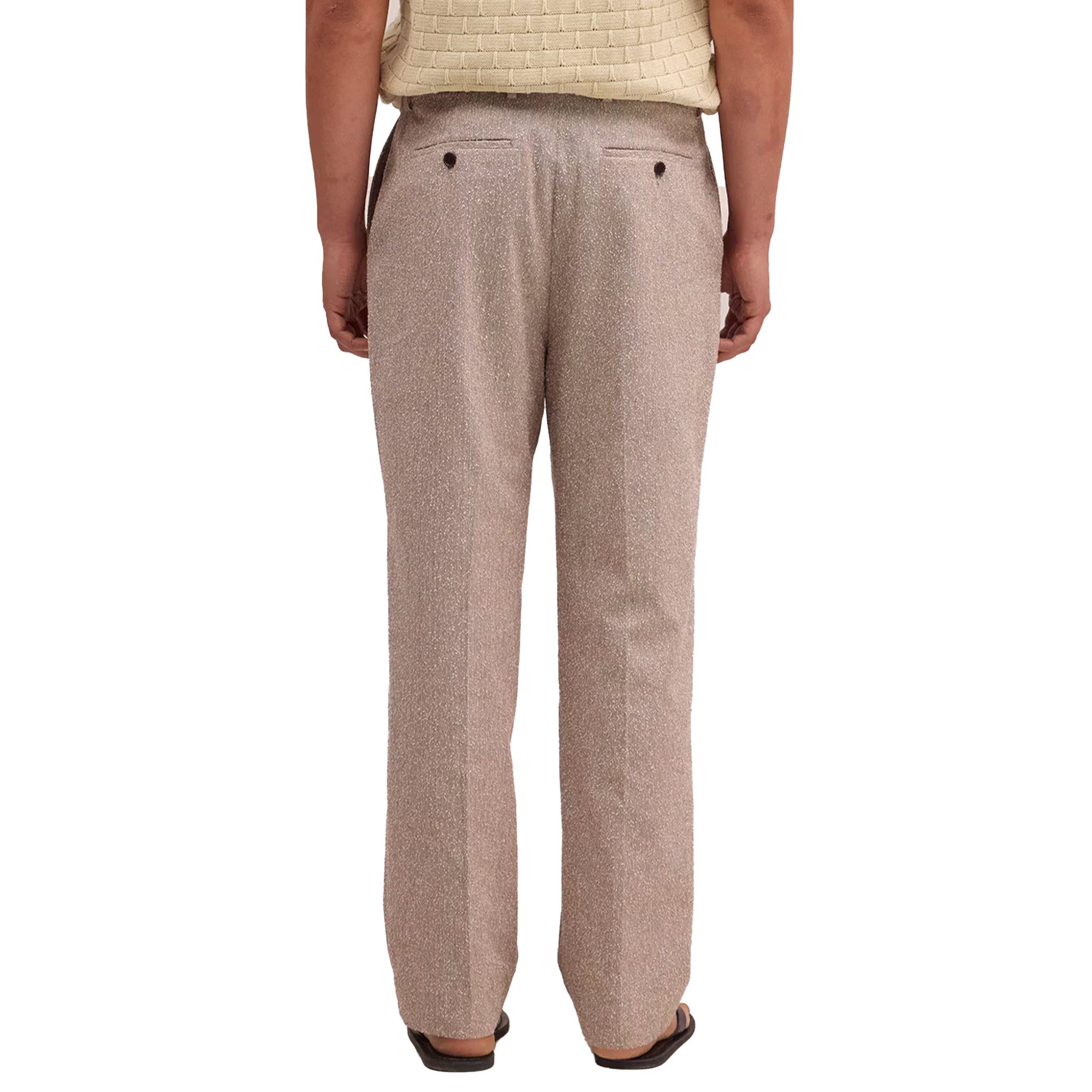 NN.07 Paw 10033 Brown