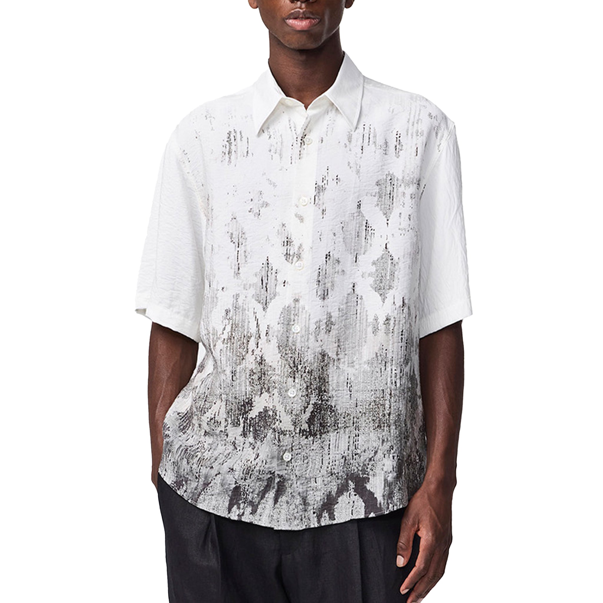 quinsy_ss_black_print1_52fff812-9e50-4dda-8004-bbdd66754dc0.jpg