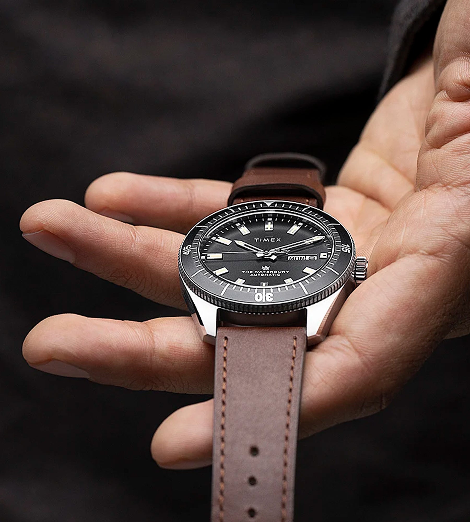 Timex WATERBURY DIVER AUTOMATIC Brown