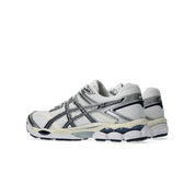 Asics Gel-cumulus 16 White/midnight