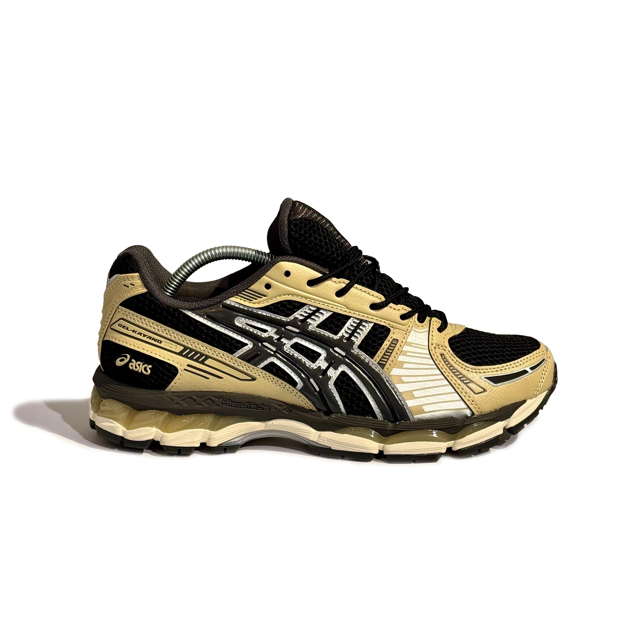 AsicsKayano12.1_1_361f18e6-6f6a-4c2b-b0b5-79f933ef6ea1.jpg