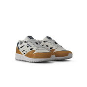Karhu Legacy 96 White/Burnt Orange