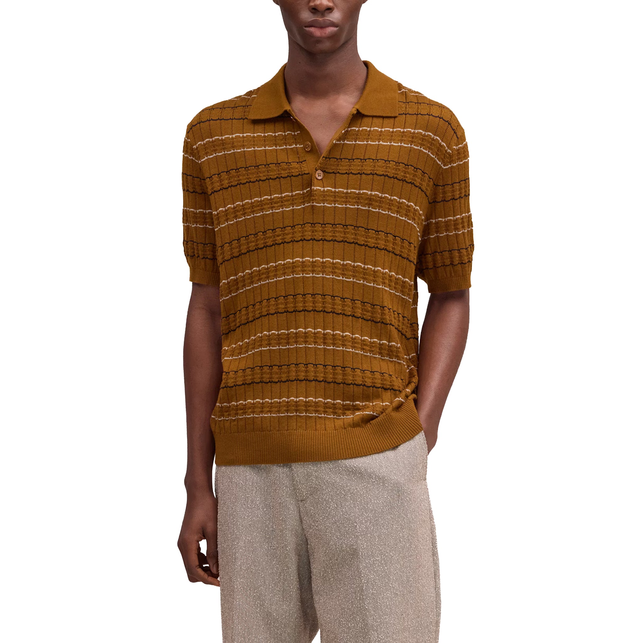 NN07Alfiecinnamon_2.jpg