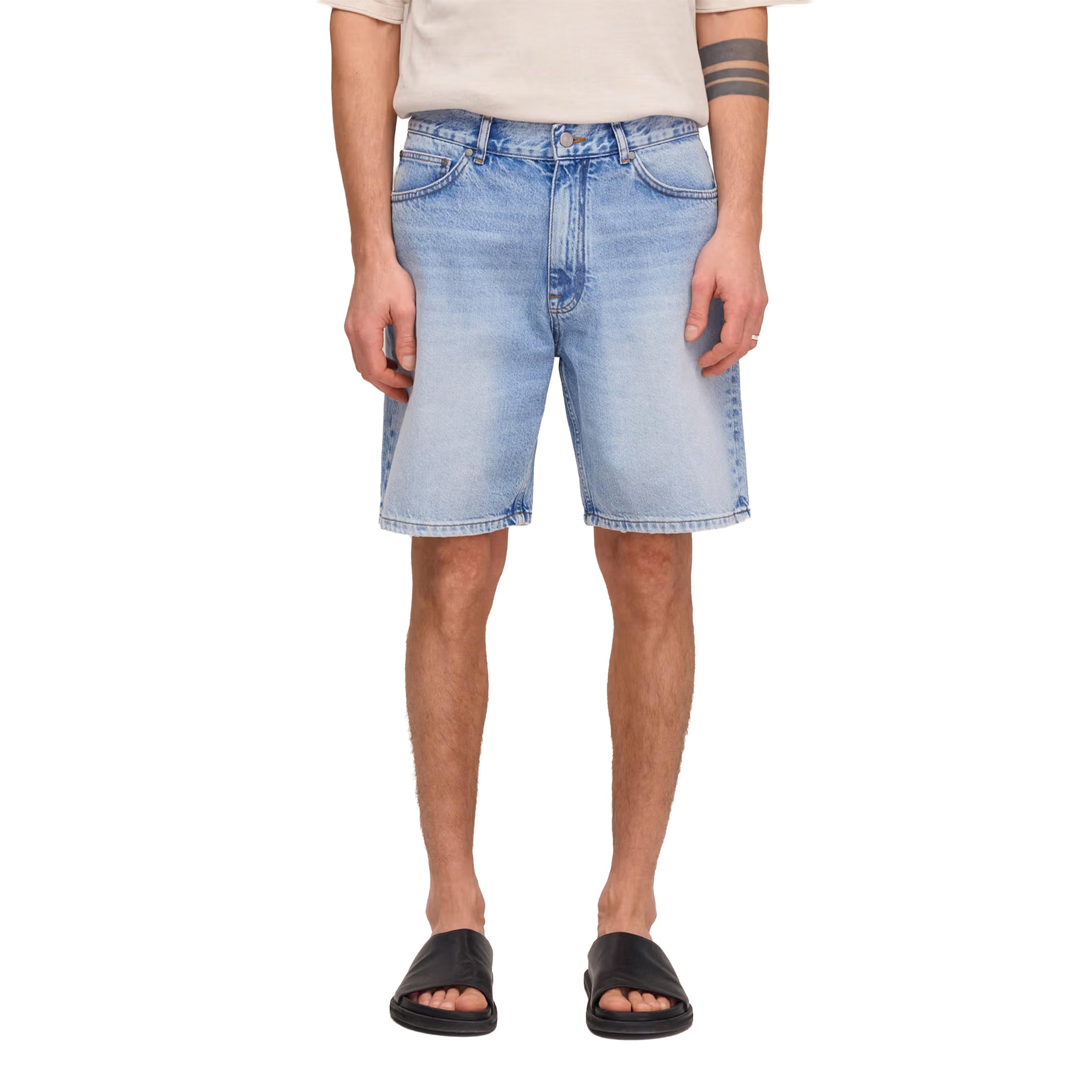 NN07Otisshort_2.jpg