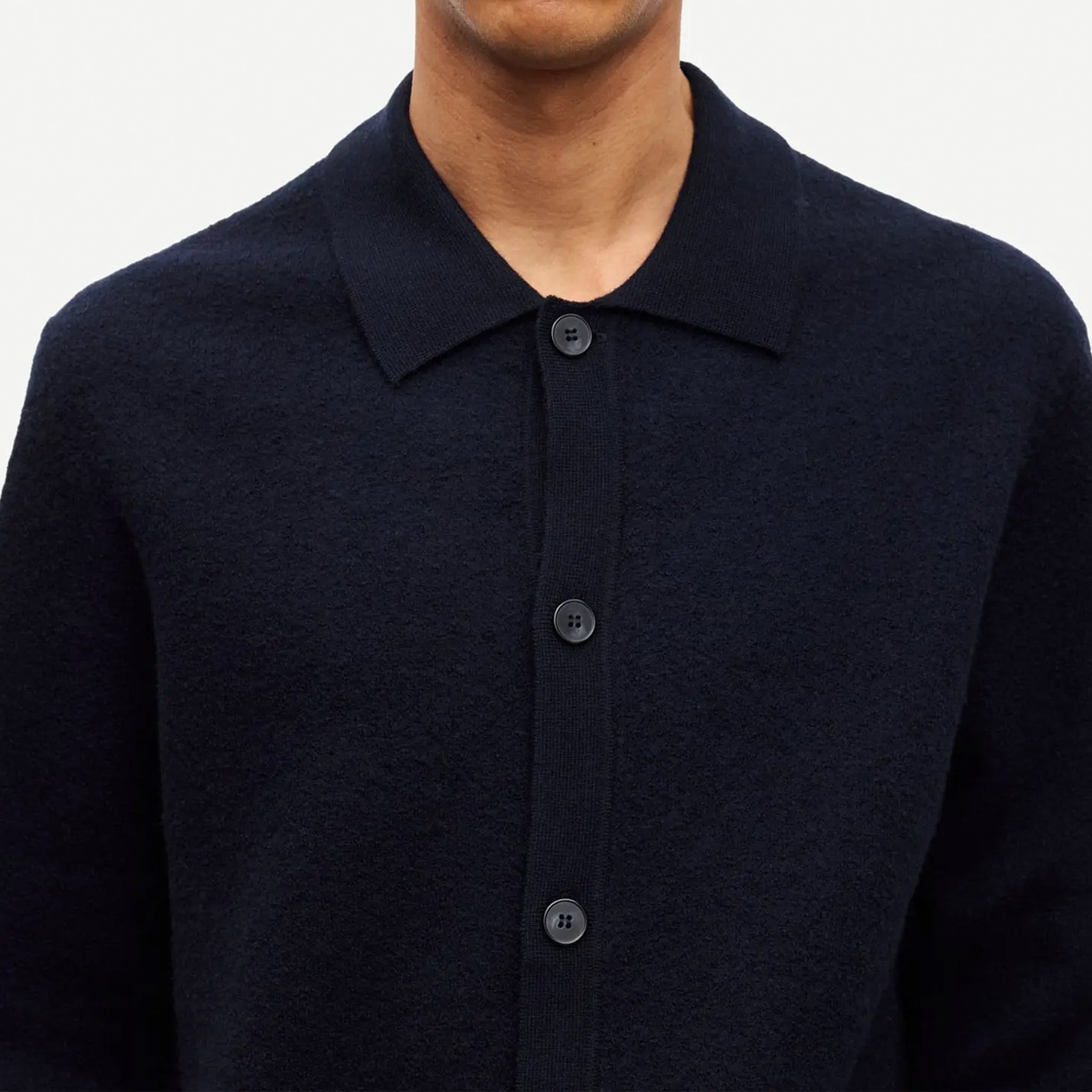 Samsoe_Samsoe_Sarichard_cardigan_15561_Salute3_a6d56416-0540-438e-a645-4da6fab8a945.jpg