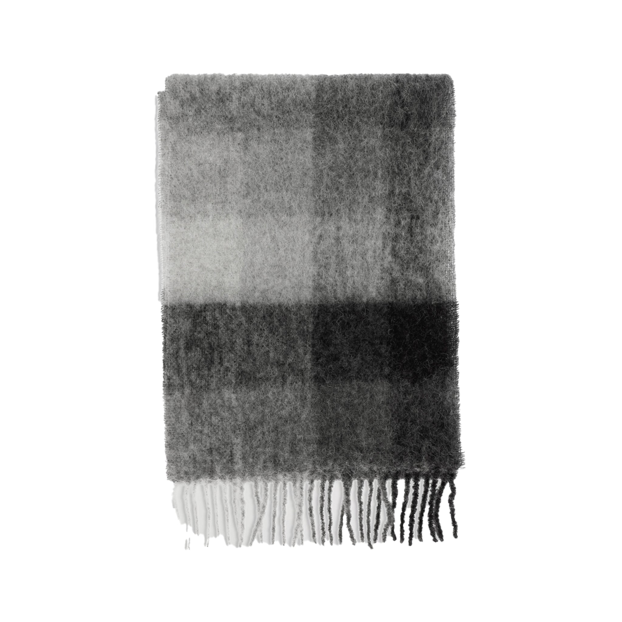 ScarftwoGreycheck_db1241a9-c308-439d-a507-9de346e81340.jpg