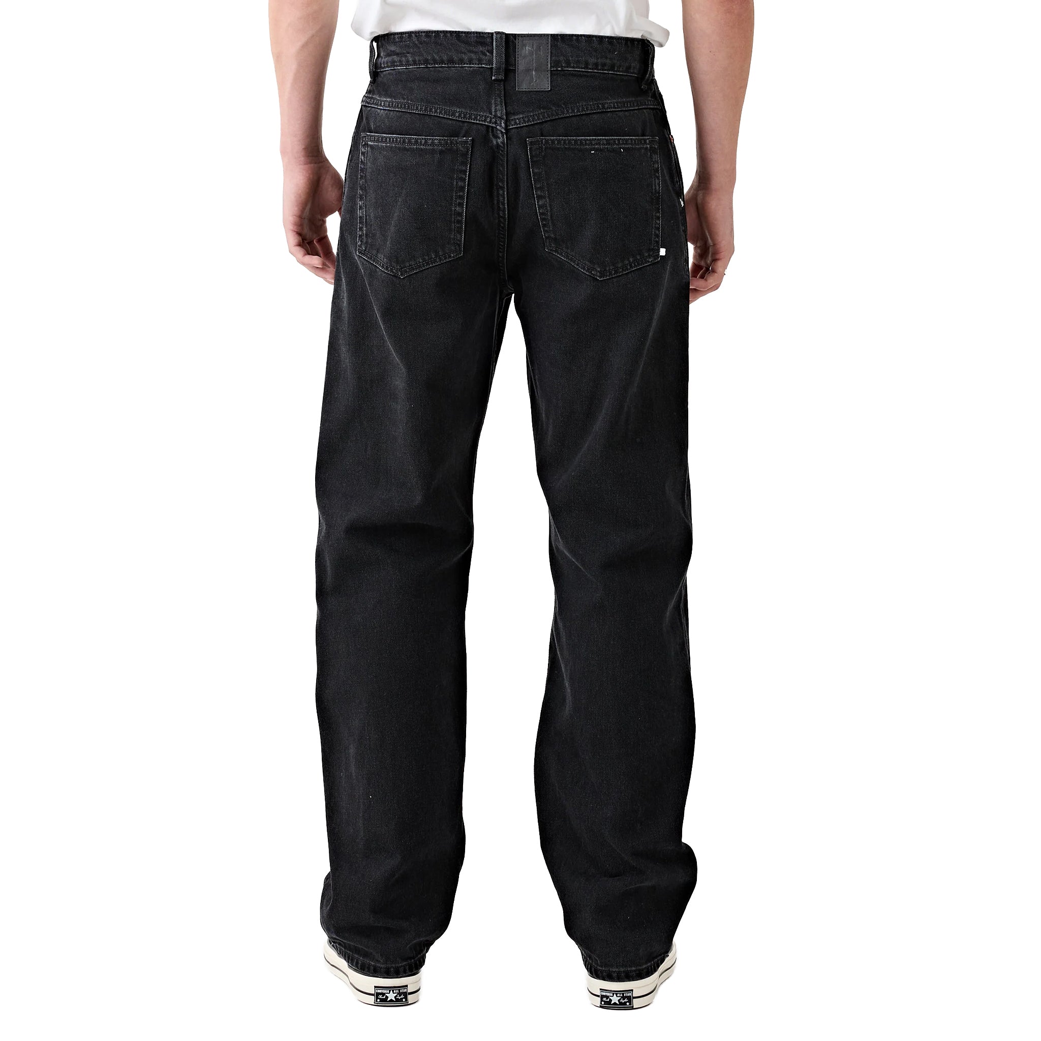 Tenue.LukeCoal_3_e5e84e13-b36e-44c6-879c-aa0f4b6aa4b1.jpg