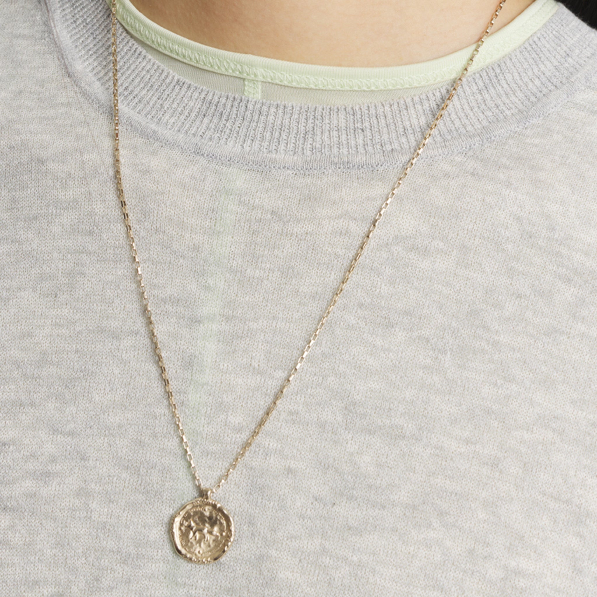 Maison Kitsuné Profile fox medallion necklace Gold