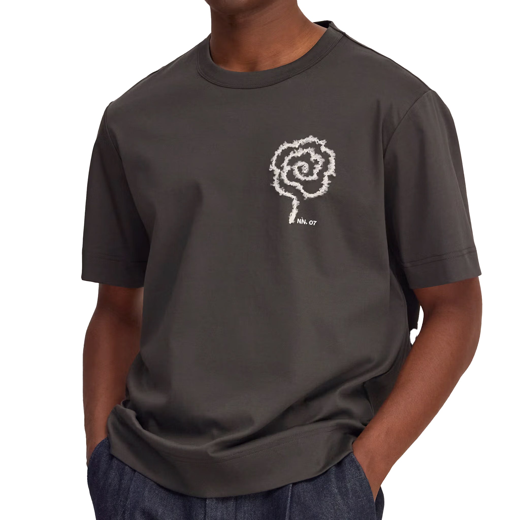 nn07pedrodarkarmy1.jpg